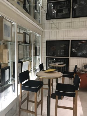 H10 Puerta de Alcalá by null