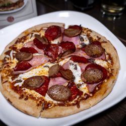 Boston Pizza - The Meateor Pizza