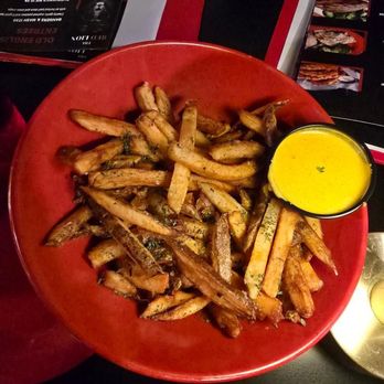 Red Lion Grog House - Fries  - Min - British Near Me - Indianapolis, Indiana