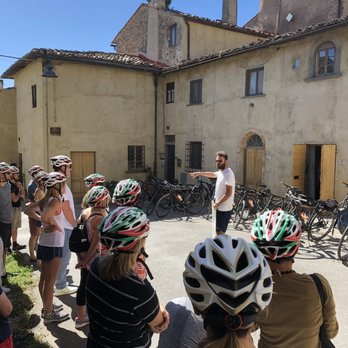 Tuscany Bike Tours - "We may encounter some Italian drivers," our guide informed us.  They really kept us safe. - Tours Near Me - Florence, FI