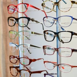 Tsawwassen Optometry Clinic - Drop in to see our wide selection of frames and sunglasses