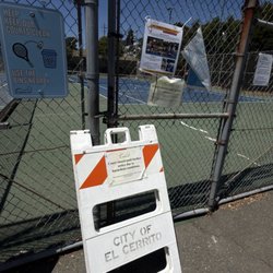 Dang! Drove 1 hr to meet my old tennis buddy. Closed!