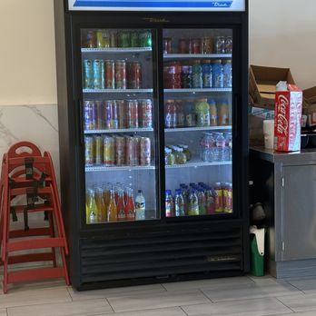 LA Express Chinese Food - Refrigerated drinks - Chinese Near Me - Pomona, California LA Express Chinese Food - Refrigerated drinks - Chinese Near Me - Pomona, California