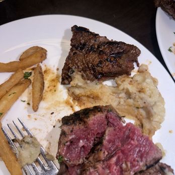 Rockafella's Restaurant - come here if you want raw meat and rude service from the manager!! ;))) - American Near Me - Salem, Massachusetts