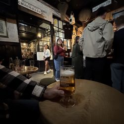 Kelly's Cellars - Inside