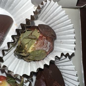 Edible Arrangements - truly disgusting - Gift Shops Near Me - Waipahu, Hawaii Edible Arrangements - truly disgusting - Gift Shops Near Me - Waipahu, Hawaii