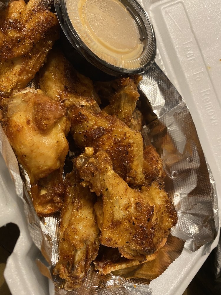 Food from Big Daddy'z BBQ & Grill