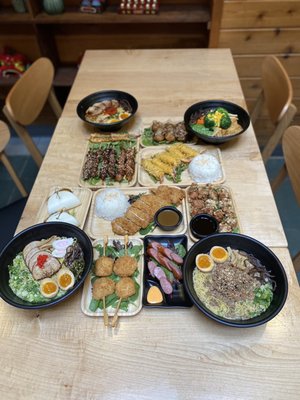 Ramen Yakitori + Bar by null