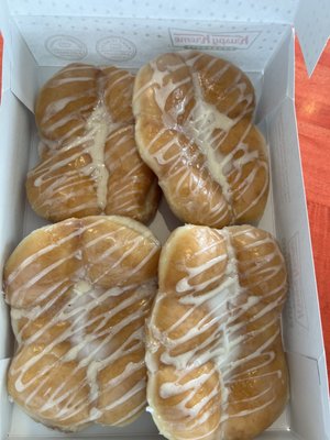 Krispy Kreme Doughnuts by null