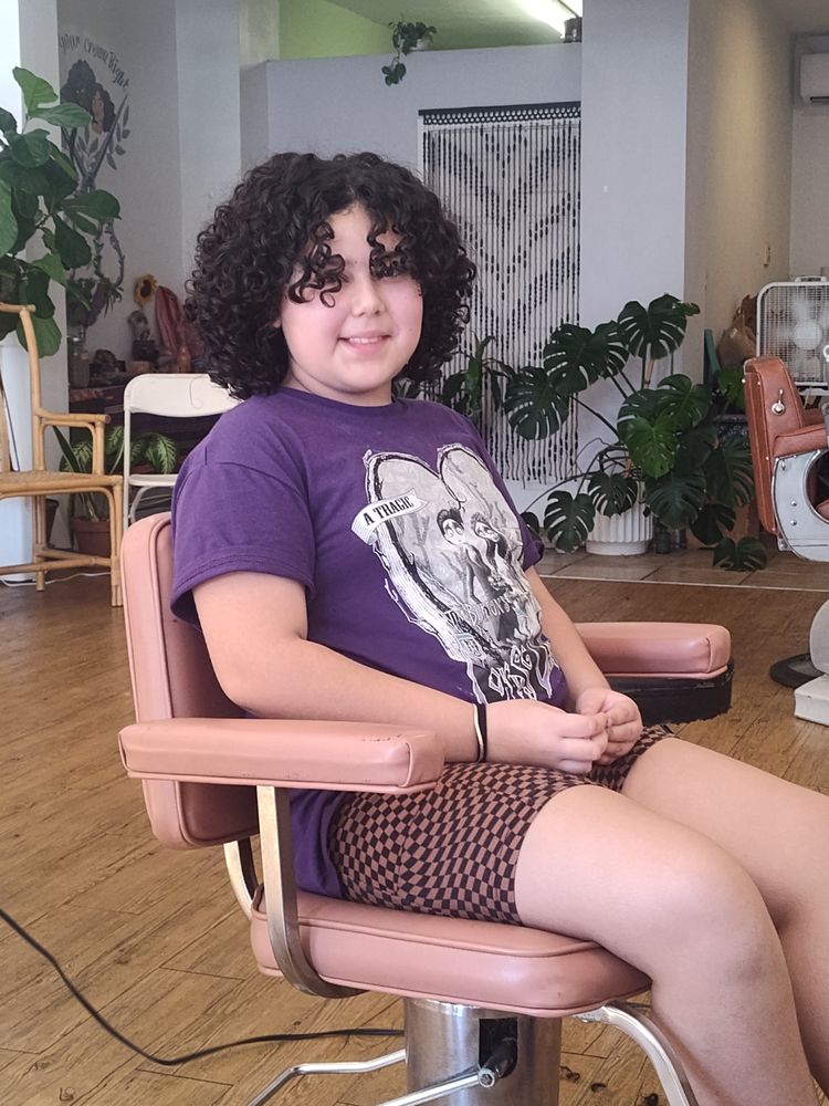 Keep Your Crown Right Logo