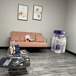 higher level skin and beauty - Waiting area