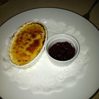 Mirabelle Inn - Creme brûlée - Hotels Near Me - Solvang, California Mirabelle Inn - Creme brûlée - Hotels Near Me - Solvang, California