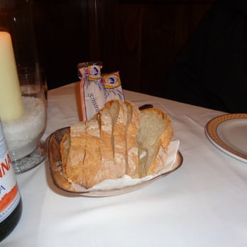 Noemi - Bread - Italian Near Me - Venezia, VE