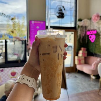 Bloom coffee shop - Rubio macchiato - Coffee & Tea Near Me - King City, California