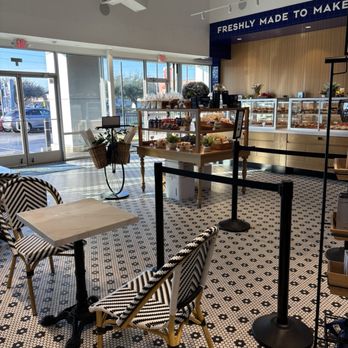 Paris Baguette - Bakeries Near Me - Houston, Texas