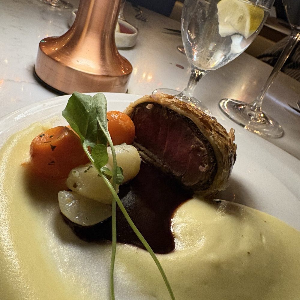 Ramsay's Kitchen - Beef Wellington - New American Near Me - Las Vegas, Nevada