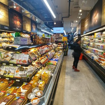 H Mart - International Grocery Near Me - Toronto, Ontario