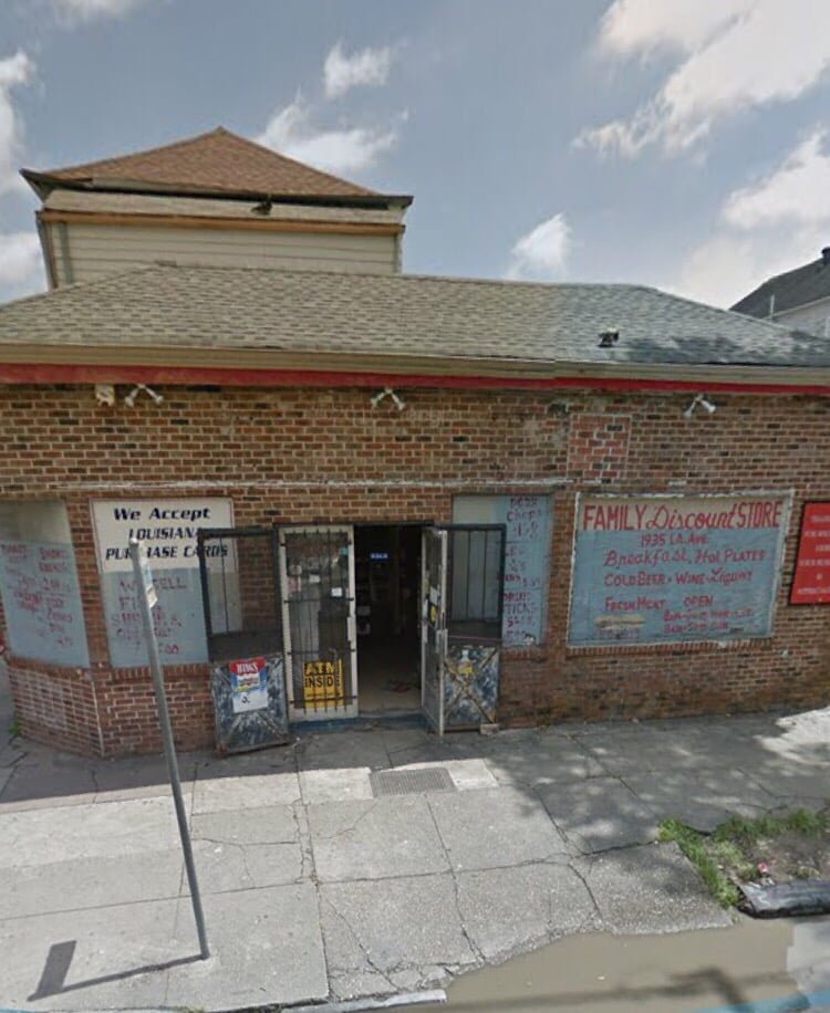 FAMILY DISCOUNT FOOD STORE 1935 Louisiana Ave, New Orleans, Louisiana