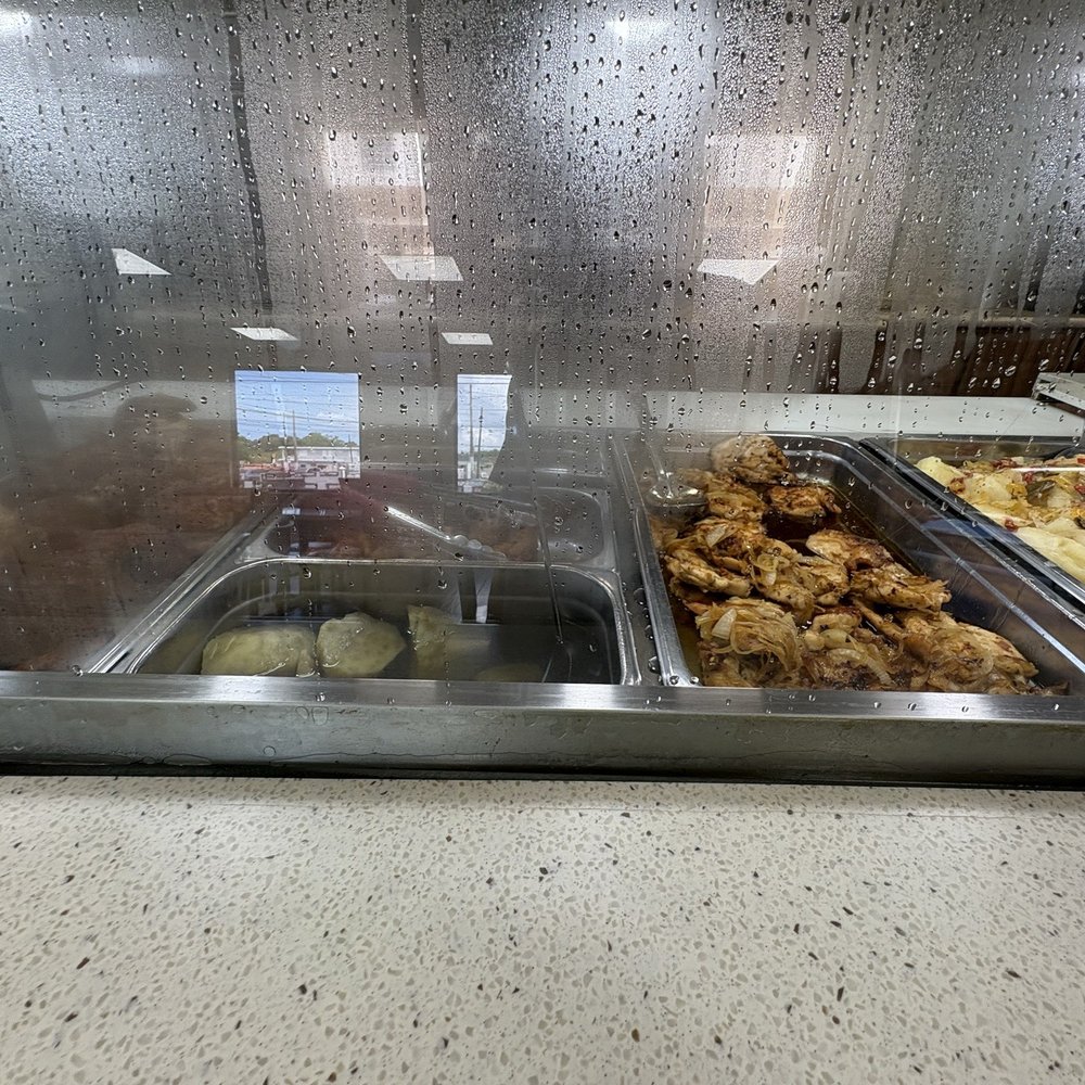 El Cafetal - Almuerzo - Bakeries Near Me - Camuy, Puerto Rico