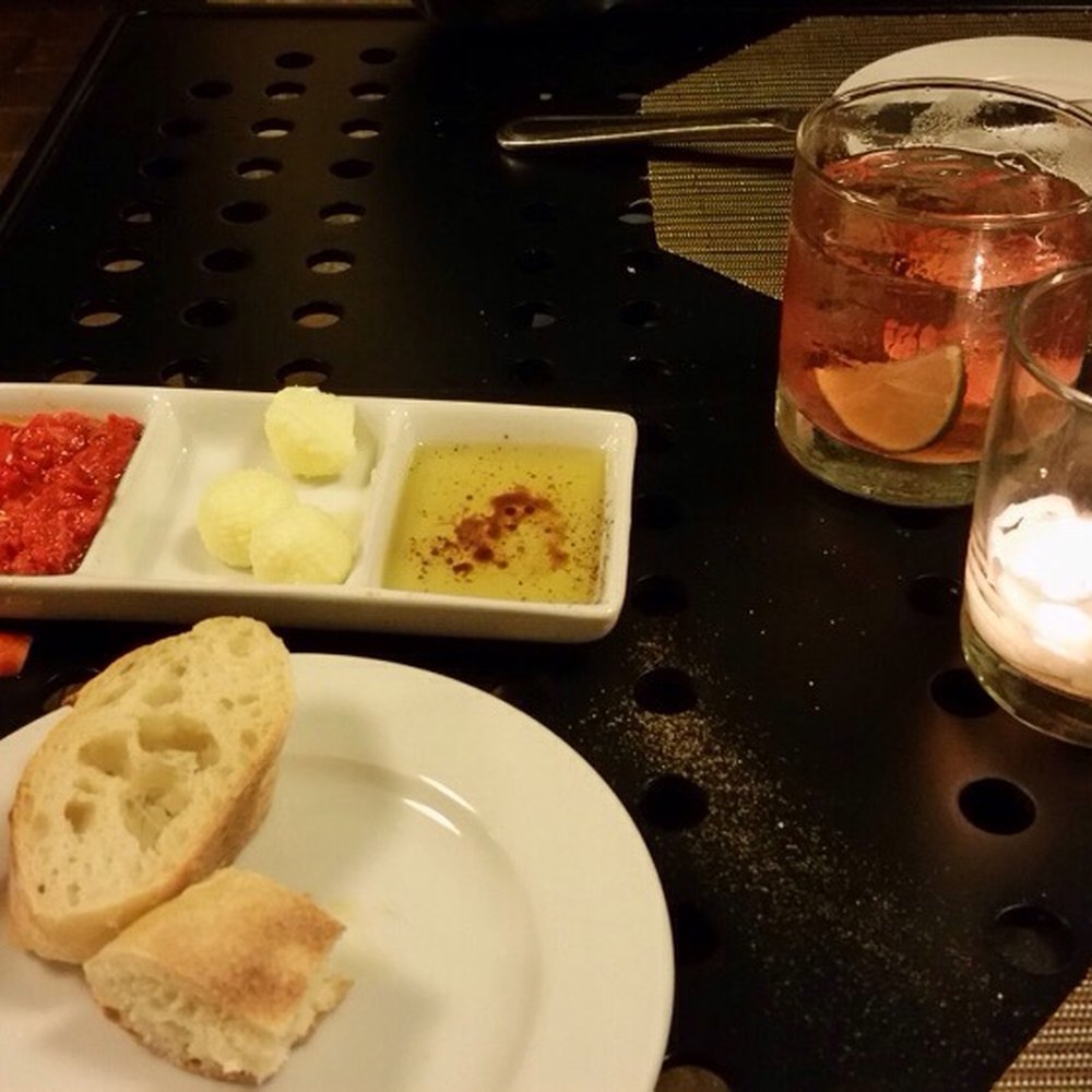 Bistro 72 - Bread with trio of dips - American Near Me - Riverhead, New York