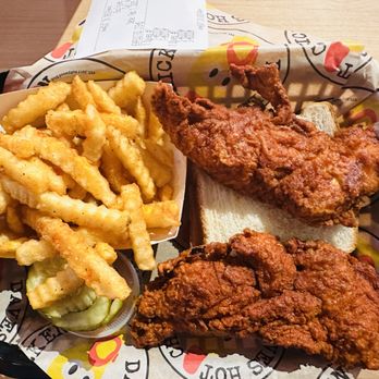 Dave's Hot Chicken - 2 tenders with fries - Chicken Shop Near Me - San Leandro, California Dave's Hot Chicken - 2 tenders with fries - Chicken Shop Near Me - San Leandro, California