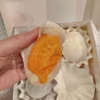 Lomichi - Desserts Near Me - Sugar Land, Texas Lomichi - Desserts Near Me - Sugar Land, Texas