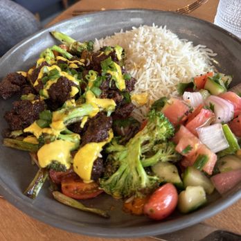 Stage Kitchen & Bar - Beef with Broccoli!  Delicious with a spicy kick! - Breakfast & Brunch Near Me - Boca Raton, Florida