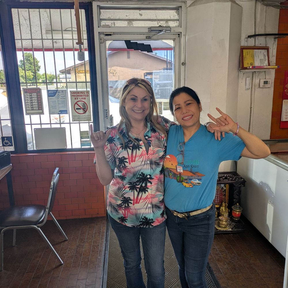 Mark's Kitchen - This woman is hilarious and made our experience so much fun. Drove from Sacramento with my coworker. Food was amazing. - American Near Me - Fresno, California Mark's Kitchen - This woman is hilarious and made our experience so much fun. Drove from Sacramento with my coworker. Food was amazing. - American Near Me - Fresno, California