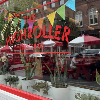 The Highroller Lobster - Seafood Near Me - Portland, Maine