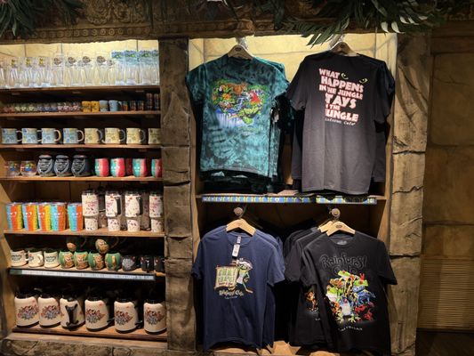 Rainforest Cafe by null