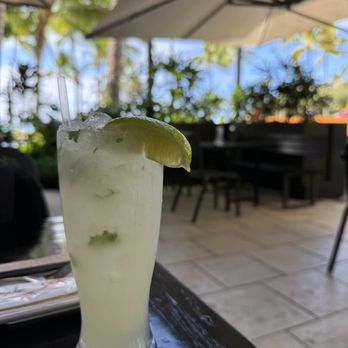 Momosan Waikiki - Yuzu mint mocktail - Ramen Near Me - Honolulu, Hawaii