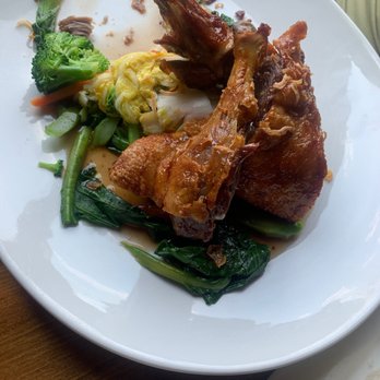 Pru Thai - Roasted Duck Tamarind - Thai Near Me - Pennington, New Jersey Pru Thai - Roasted Duck Tamarind - Thai Near Me - Pennington, New Jersey