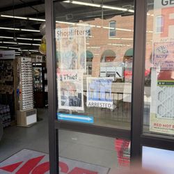 Alsco-Geyer Ace Hardware - Lol famous