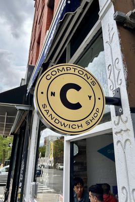 COMPTON'S by null