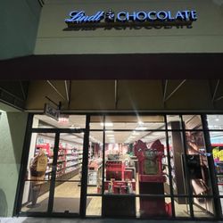 Lindt Chocolate Shop