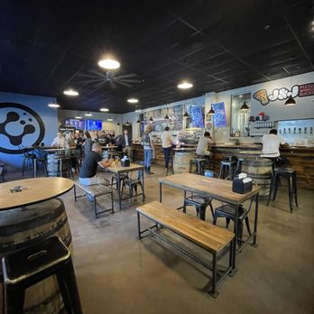 Crooked Run Fermentation - Breweries Near Me - Sterling, Virginia