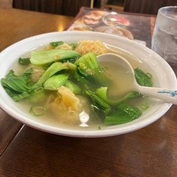 Large wonton soup.  Enough for three people.