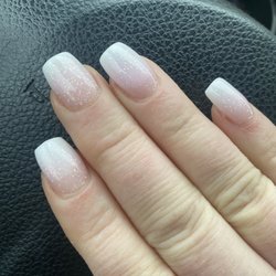Instyle Nails & Spa - Dip ombré