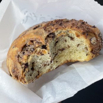 Maison Matho - cocoa bean brioche - Bakeries Near Me - Los Angeles, California Maison Matho - cocoa bean brioche - Bakeries Near Me - Los Angeles, California