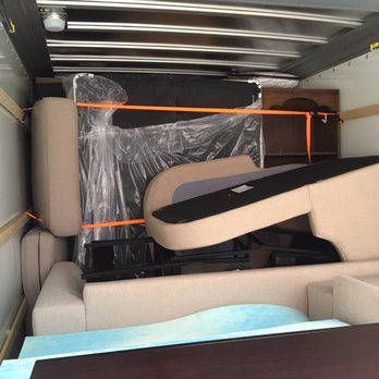 Prestigious Moving Services - Everything is secure and packed. Nothing has been loving around as we have started the drive to Canada. - Movers Near Me - Clarksville, Tennessee Prestigious Moving Services - Everything is secure and packed. Nothing has been loving around as we have started the drive to Canada. - Movers Near Me - Clarksville, Tennessee
