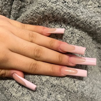 Oscar Nails & Spa - Nail Salons Near Me - Tempe, Arizona