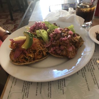 La Chaya Maya - Panucho de Cochinita - Yucatan Near Me - Mérida, YUC