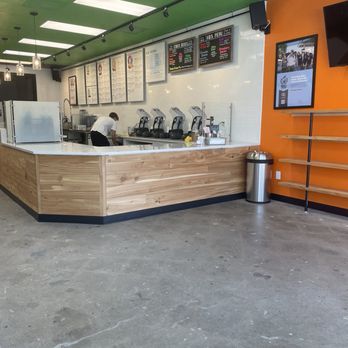 Emerald City Smoothie - Inside - Juice Bars & Smoothies Near Me - Mill Creek, Washington Emerald City Smoothie - Inside - Juice Bars & Smoothies Near Me - Mill Creek, Washington