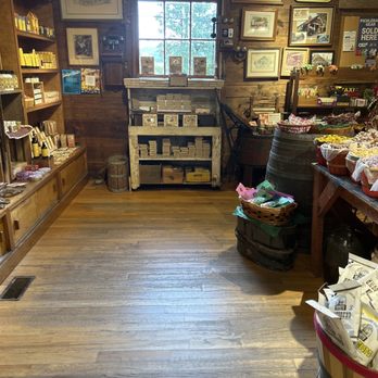 Old Sautee Store - Soap samples - Cafes Near Me - Sautee Nacoochee, Georgia