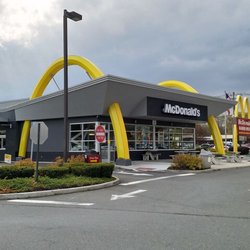 McDonald's - Golden Arches!!