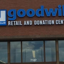 New HUGE Goodwill location in Westerville!!
