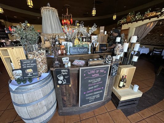 Mezzo Bistro and Wine by null