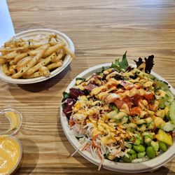 Tuna poke.  Fries with rice seasoning.
