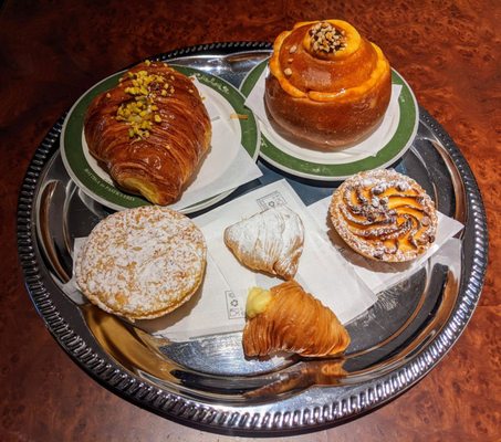 Bottega di Pasticceria by null