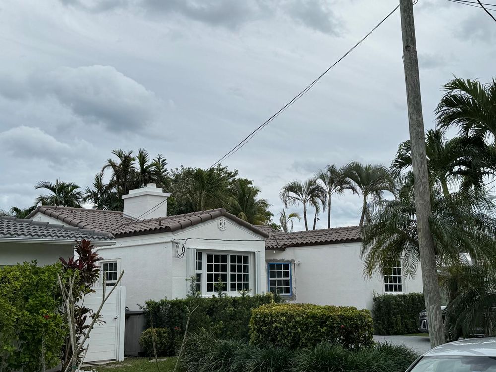 Slide of Navarro Roofing